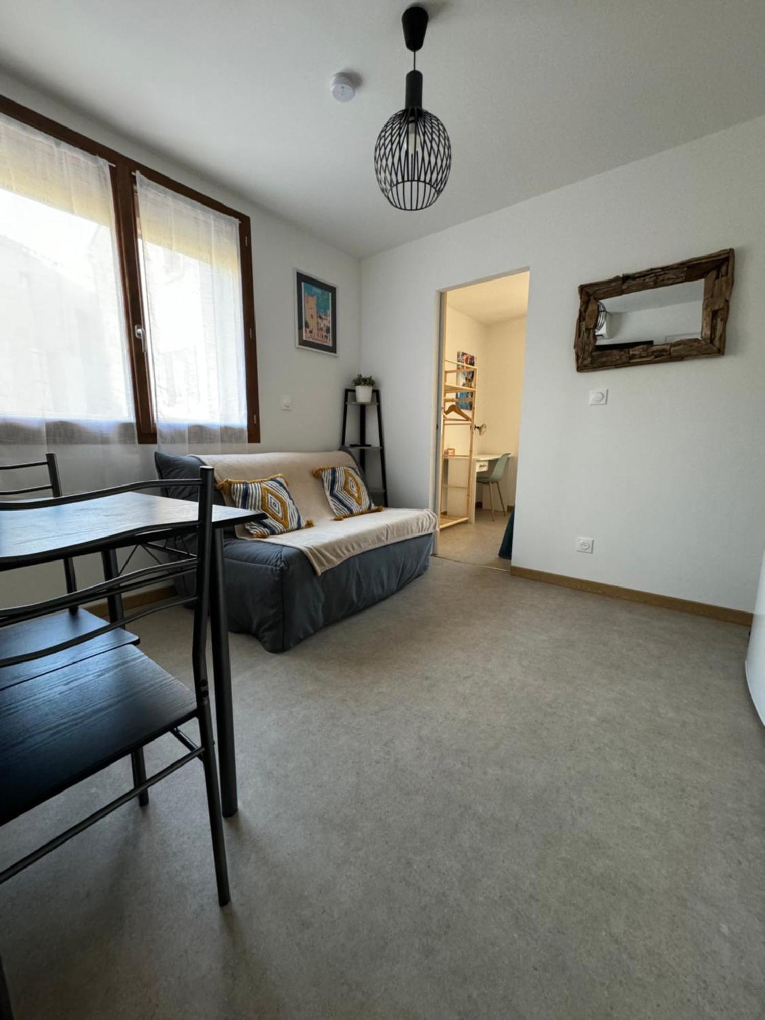 Lamourguier 1, Proche Des Halles, Wifi, Bureau Narbonne Luaran gambar
